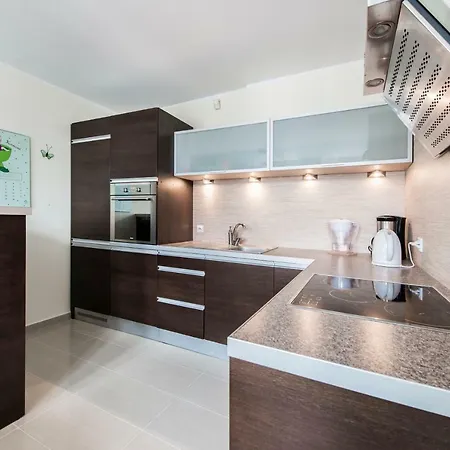 Apartmán Luxusowy Apartament Nad Motlawa 10 Os *